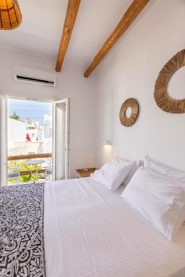 Parosquare Central Suites Buitenkant foto