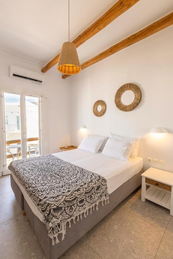 Parosquare Central Suites Buitenkant foto