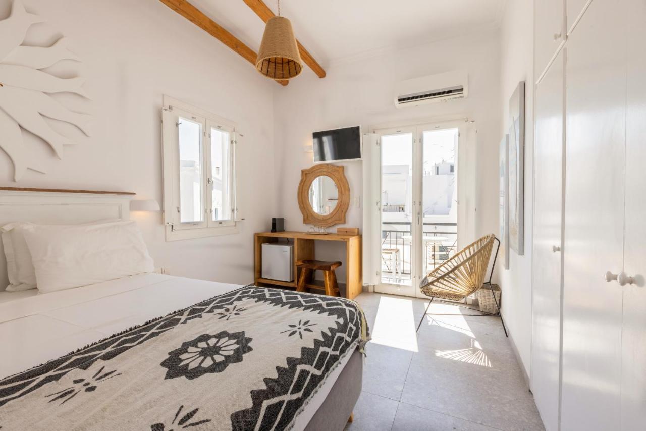 Parosquare Central Suites Buitenkant foto