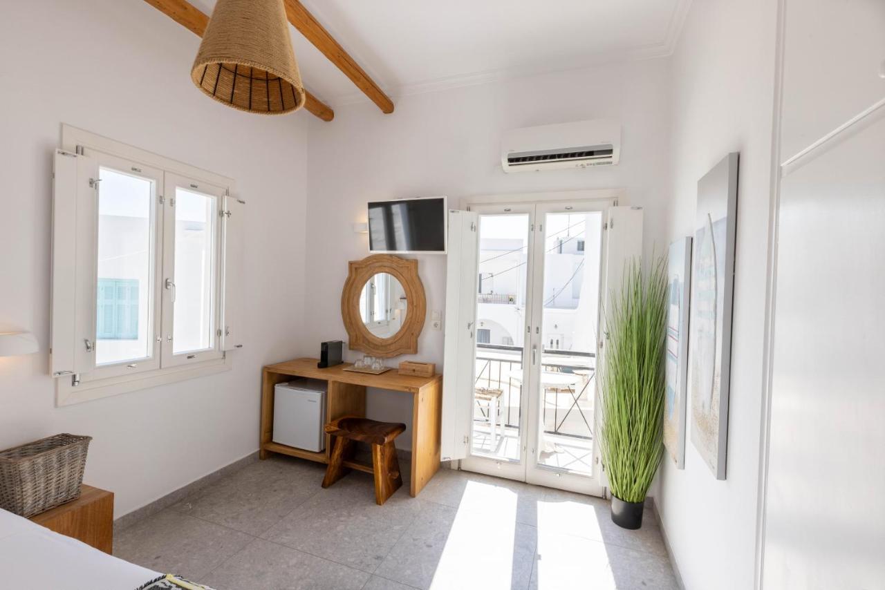 Parosquare Central Suites Buitenkant foto